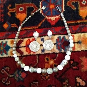 Vintage Liz Claiborne necklace and earring set